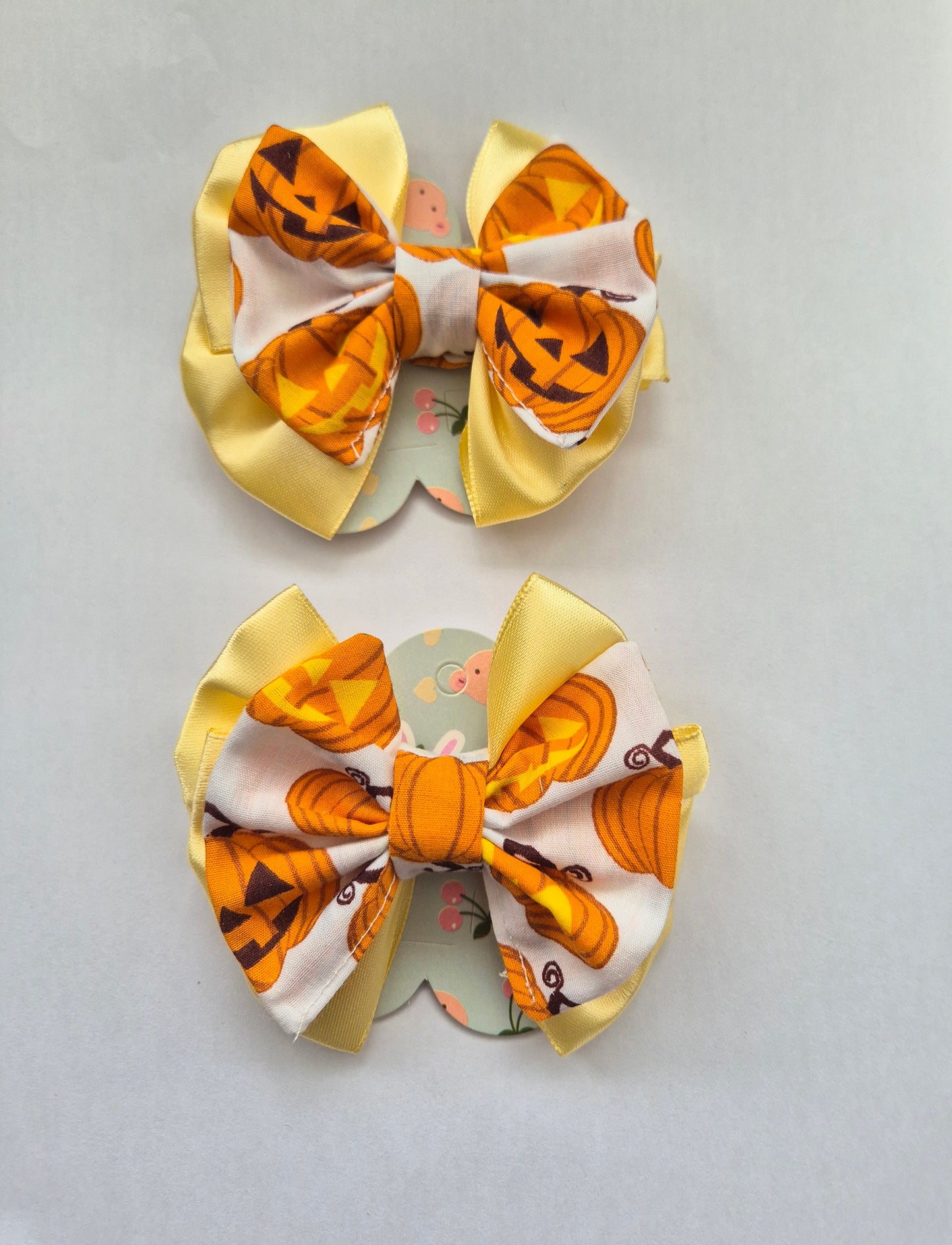 Pair of Halloween Pumpkin hair bows