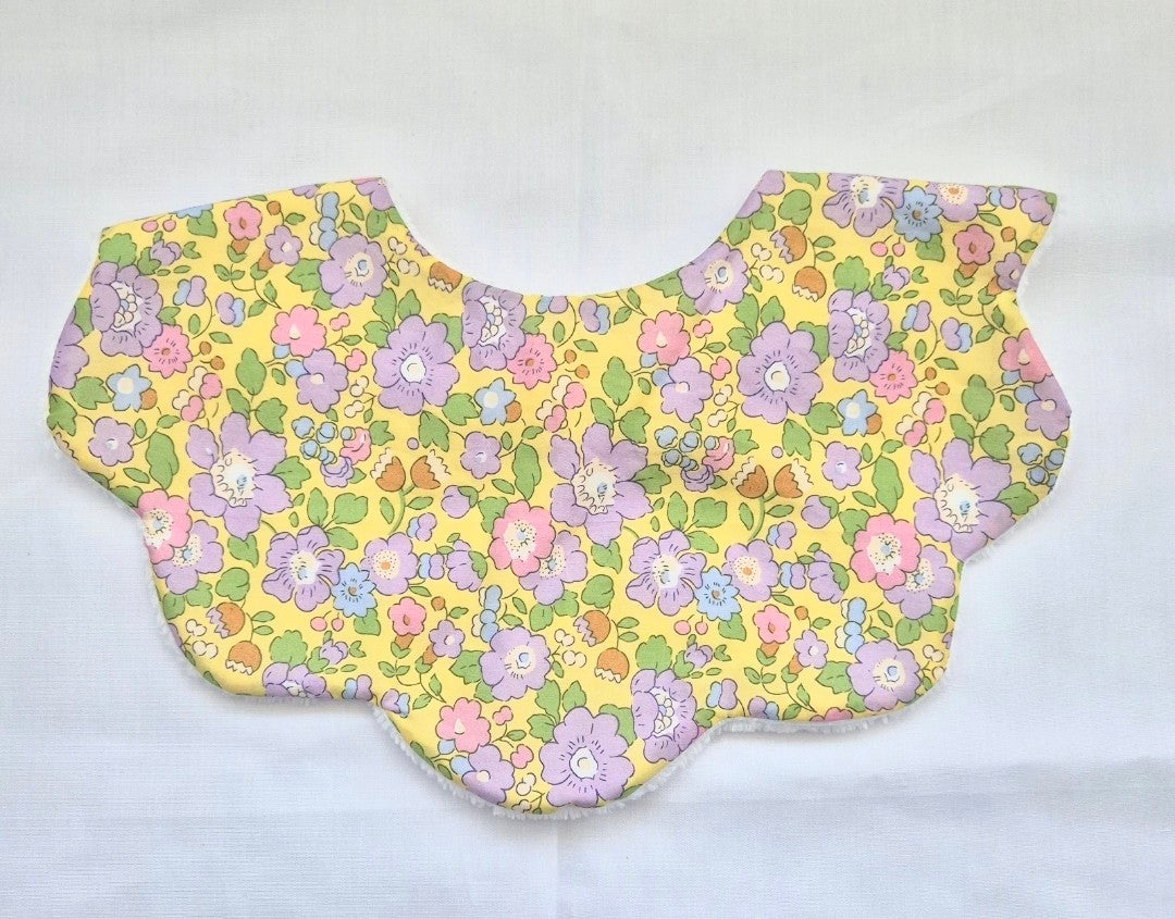 Liberty  Betsy Floral scalloped Bib 0-36 months