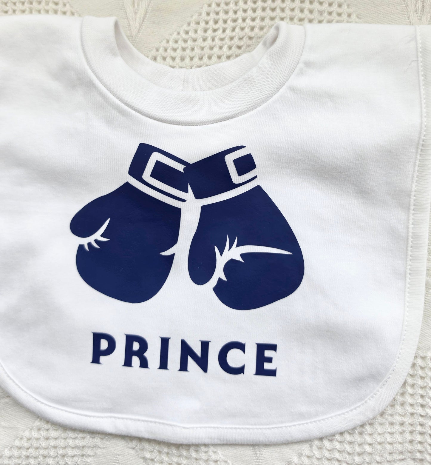 Bib and hat set Boxing gloves