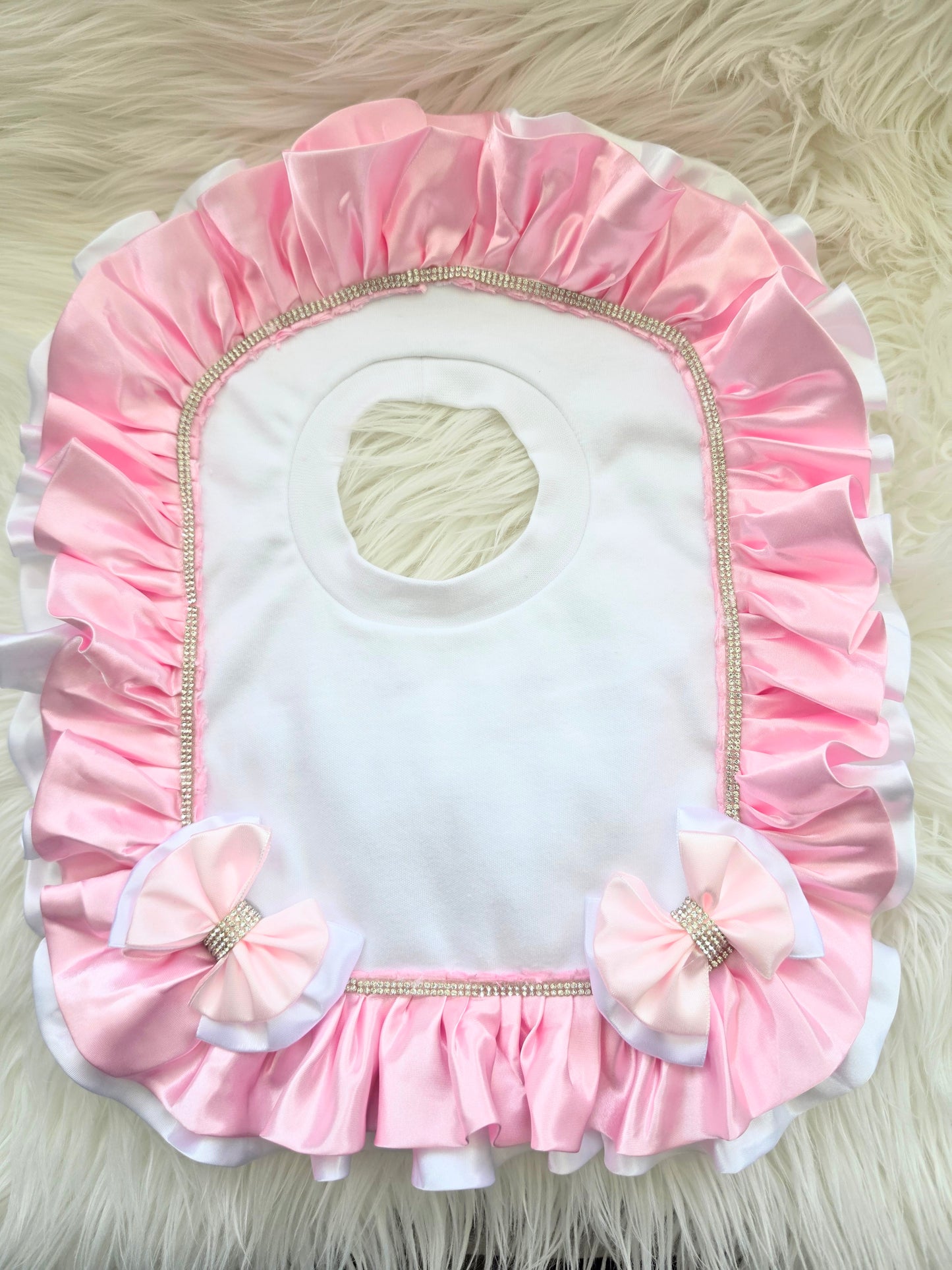 Frilly bib 0-12 months Headband not included