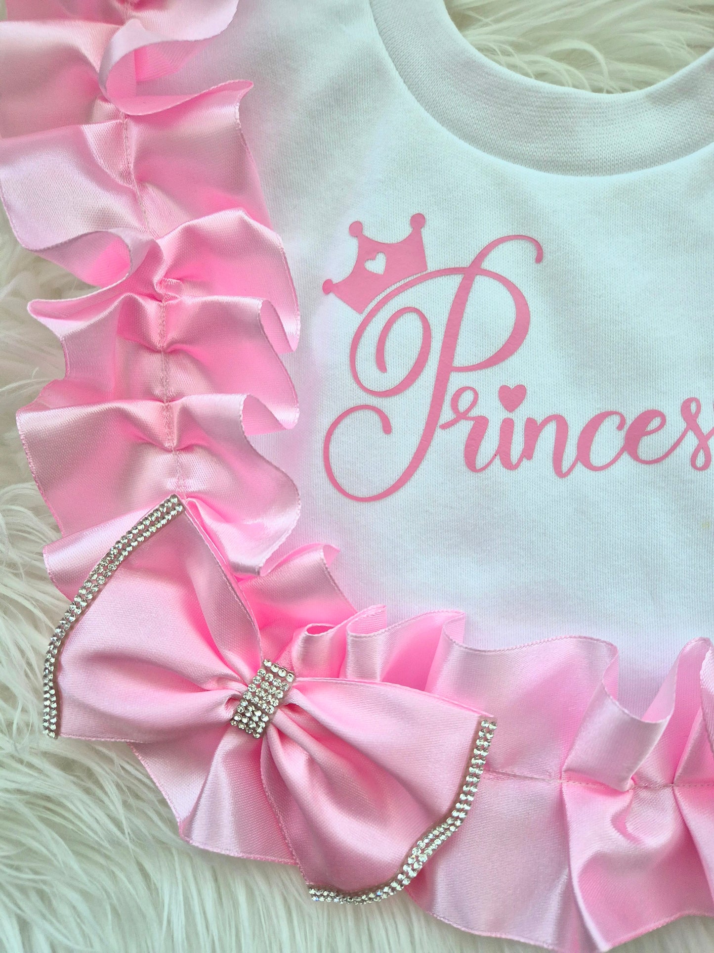 Romany Princess frilly bib