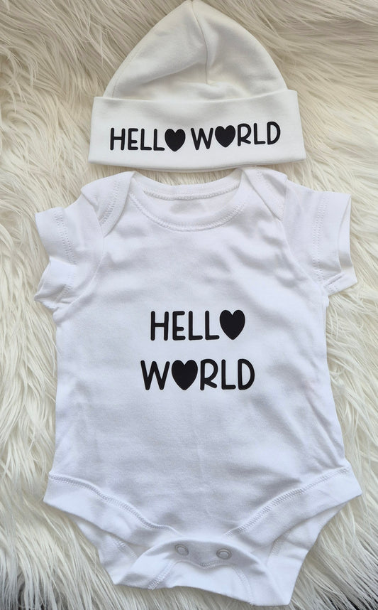 Hello World vest and hat set
