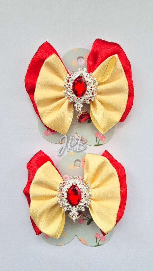 Pair of hair bows