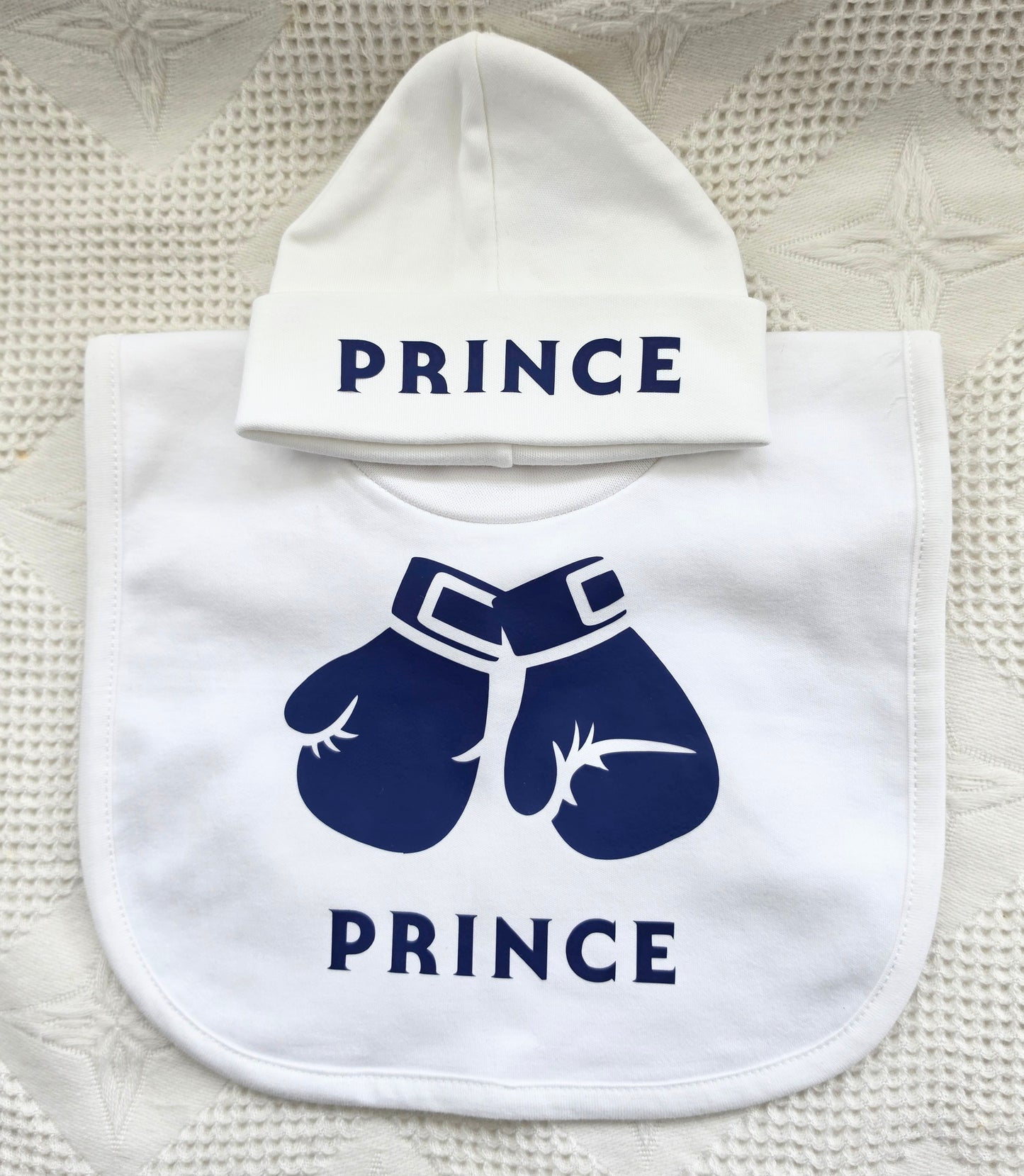 Bib and hat set Boxing gloves